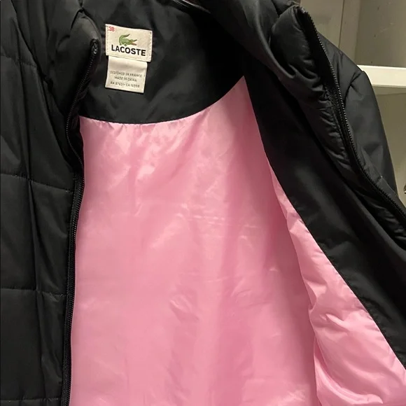 LACOSTE Vintage Devanlay Women's Black Puffer Coat Pink Lining size 38/Small - Picture 3 of 16